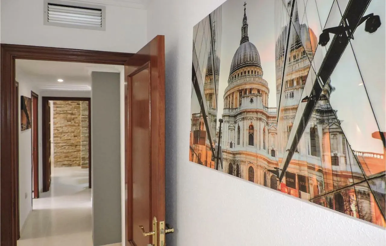 Three-Bedroom Apartment In Salou 0*,  Španělsko