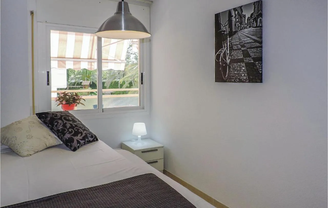 Three-Bedroom Apartment In Salou