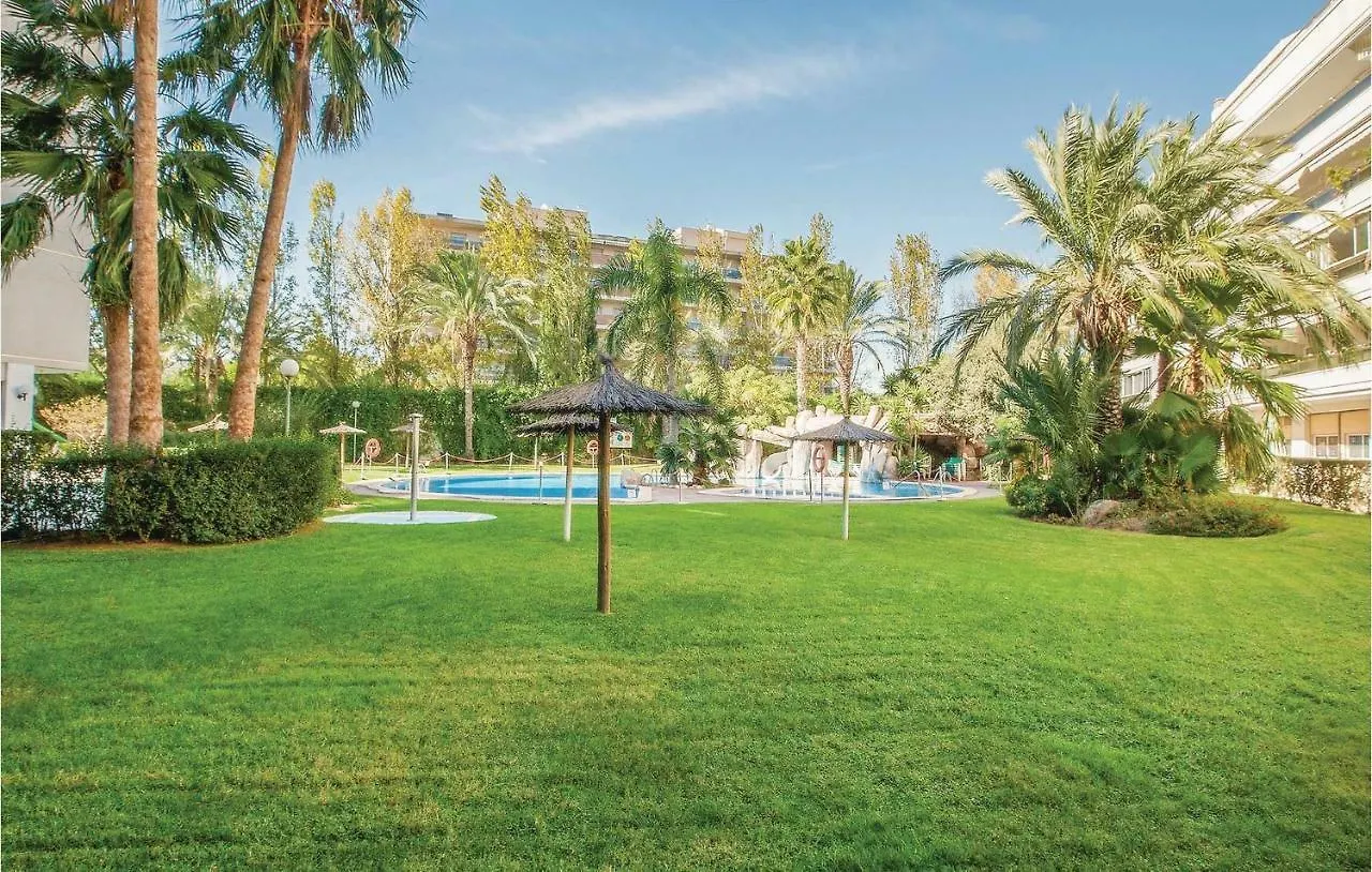 Three-Bedroom Apartment In Salou
