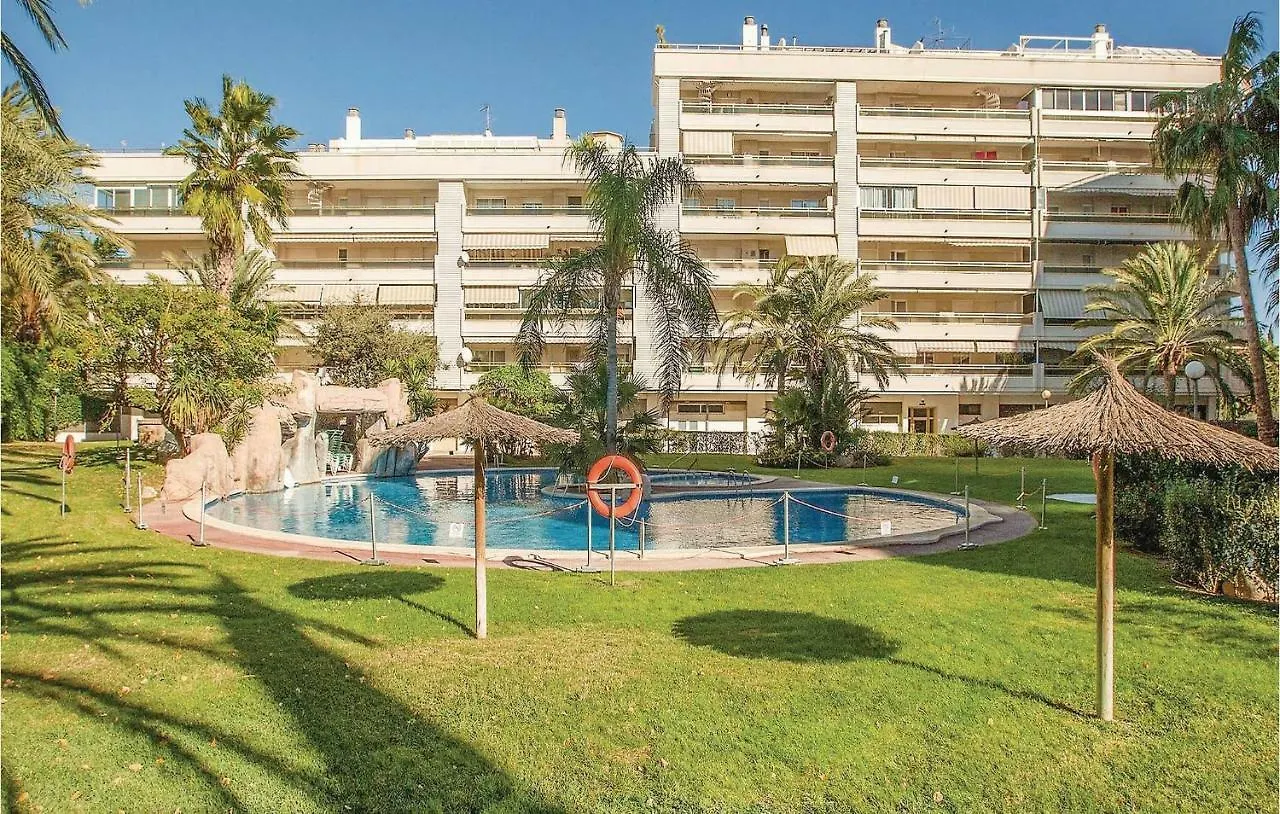 Three-Bedroom Apartment In Salou 0*,