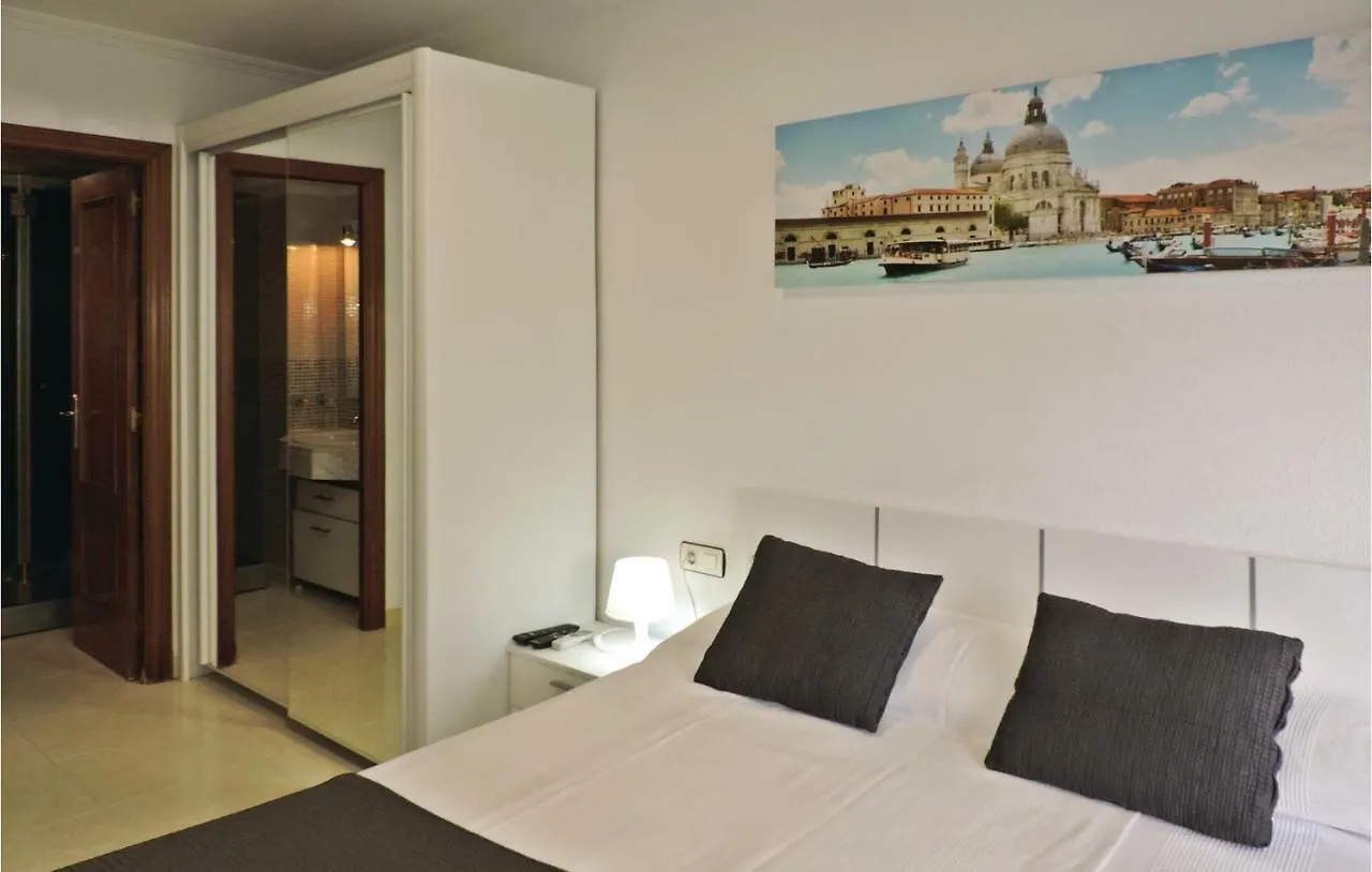 Three-Bedroom Apartment In Salou